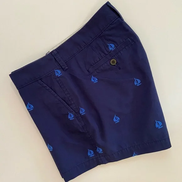 Old Navy Everyday Shorts, Mid-Rise Cotton Nautical Embroidered Chino Shorts Sz 6 - Picture 5 of 5